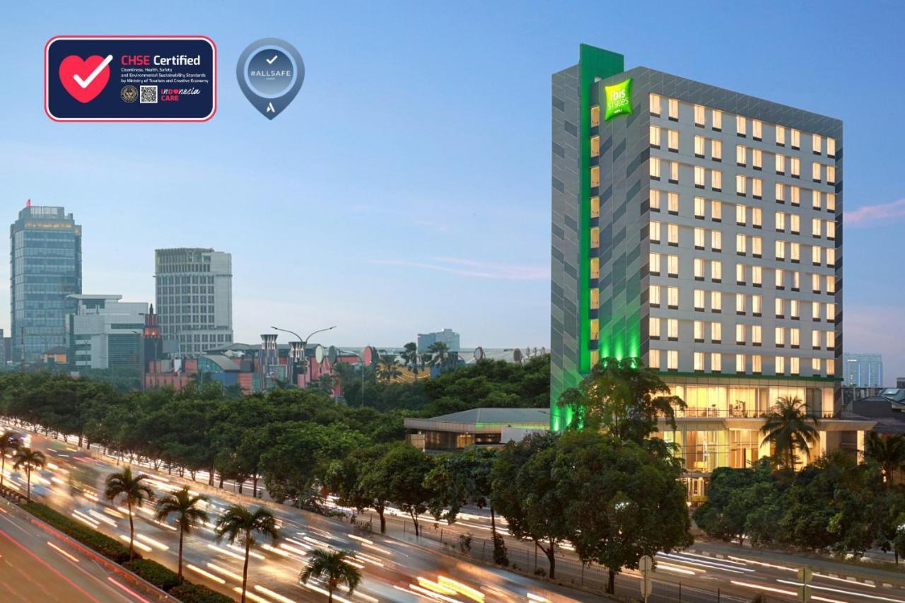Ibis Styles Jakarta Simatupang Экстерьер фото